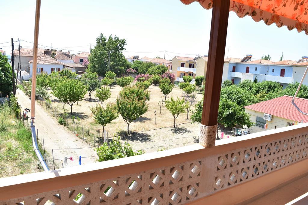 سكالا إيريسو Krinelos Rooms المظهر الخارجي الصورة